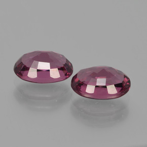Rhodolite Garnet Gemstones in 7.2 x 5.3 mm Size for Sale, Rhodolite Garnet Stones in Medium Purple Color