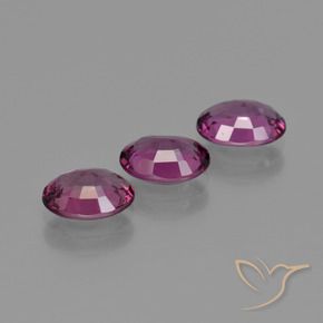 Rhodolite Garnet Gemstones in 7 x 5 mm (calibrated) Size for Sale, Rhodolite Garnet Stones in Rapberry Red Purple Color