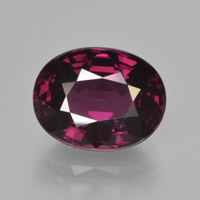4.29 ct Red Rhodolite Garnet Gemstone, Rhodolite Garnet Gem in Oval Facet Shape for Sale.