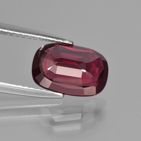 Rhodolite Garnet Gemstone in 10.6 x 7.2 mm Size for Sale, Rhodolite Garnet Stone in Raspberry Red Color