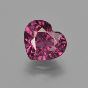 3.02 ct Red Rhodolite Garnet Gemstone, Rhodolite Garnet Gem in Heart Facet Shape for Sale.