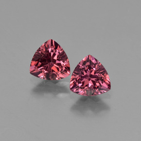 1.02 ct Pink Rhodolite Garnet Gemstone, Rhodolite Garnet Gem in Trillion Facet Shape for Sale.