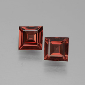 1.3ct Square Facet Pinkish Rose Rhodolite Garnet for sale thumb image of 1.3ct Square Facet Pinkish Rose Rhodolite Garnet (ID: 431049)