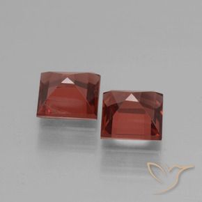 Rhodolite Garnet Gemstones in 5 x 5 mm (calibrated) Size for Sale, Rhodolite Garnet Stones in Medium Red Color
