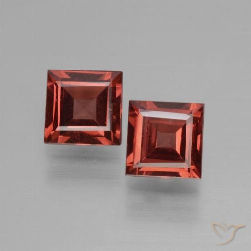 1.36 ct Square Cut Rhodolite Garnet, 4.9 x 4.8 mm From Mozambique, Photo A