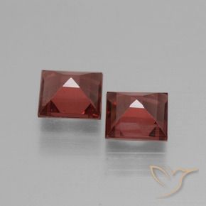 Rhodolite Garnet Gemstones in 5 x 5 mm (calibrated) Size for Sale, Rhodolite Garnet Stones in Deep Red Color