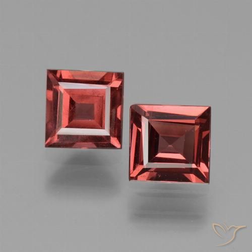 1.52 ct Square Cut Rhodolite Garnet, 5.1 x 5 mm From Mozambique, Photo A