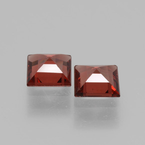 Rhodolite Garnet Gemstones in 4.9 x 4.8 mm Size for Sale, Rhodolite Garnet Stones in Pinkish Rose Color