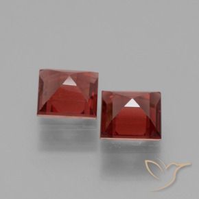 Rhodolite Garnet Gemstones in 5 x 5 mm (calibrated) Size for Sale, Rhodolite Garnet Stones in Dark Red Color