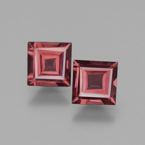 0.6ct Square Facet Pinkish Rose Rhodolite Garnet Gem for sale 0.6ct Square Facet Pinkish Rose Rhodolite Garnet Gem (ID: 431320)