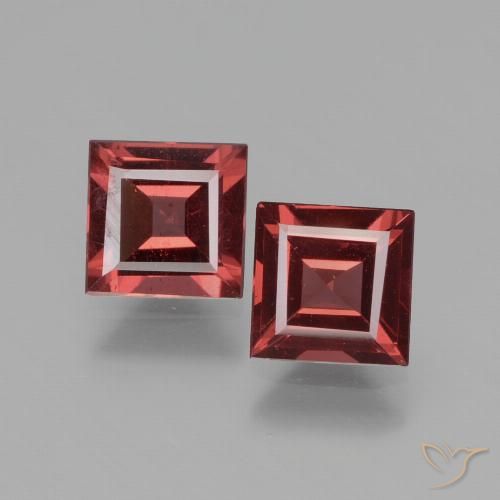 1.34 ct Square Cut Rhodolite Garnet, 5 x 5 mm From Mozambique, Photo A