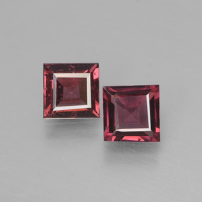 1.3ct Square Facet Pinkish Rose Rhodolite Garnet for sale thumb image of 1.3ct Square Facet Pinkish Rose Rhodolite Garnet (ID: 431394)