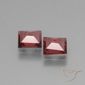 Rhodolite Garnet Gemstones in 5 x 5 mm (calibrated) Size for Sale, Rhodolite Garnet Stones in Dark Red Color