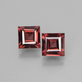 1.33 ct Pink Rhodolite Garnet Gemstone, Rhodolite Garnet Gem in Square Facet Shape for Sale.