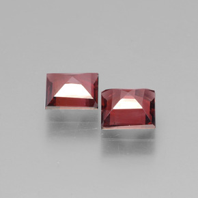 Rhodolite Garnet Gemstone in 4.8 x 4.8 mm Size for Sale, Rhodolite Garnet Stone in Pinkish Rose Color