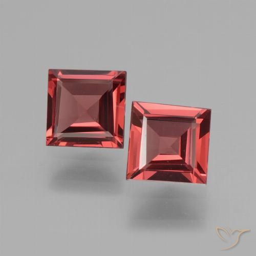 1.42ctw Natural Scarlet Red Rhodolite Garnet, Square, VVS-VS