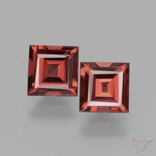 1.53 ct Square Cut Rhodolite Garnet, 5.1 x 5.1 mm From Mozambique, Photo A