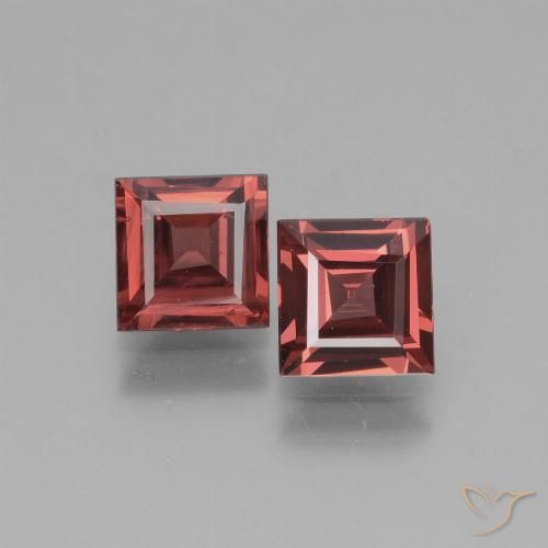 1.58 ct Square Cut Rhodolite Garnet, 5 x 5 mm From Mozambique, Photo A