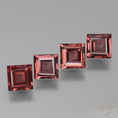 2.83ctw Natural Scarlet Red Rhodolite Garnet, Square, VS