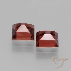 Rhodolite Garnet Gemstones in 5 x 5 mm (calibrated) Size for Sale, Rhodolite Garnet Stones in Dark Red Color