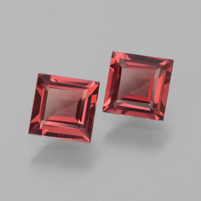 1.46 ct Pink Rhodolite Garnet Stone, Natural Rhodolite Garnet in Square Facet Shape for Sale