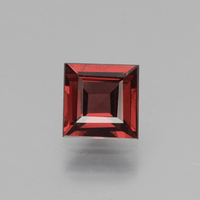 0.87 ct Pink Rhodolite Garnet Gemstone, Rhodolite Garnet Gem in Square Facet Shape for Sale.