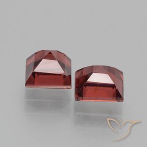 Rhodolite Garnet Gemstones in 4.9 x 4.7 mm Size for Sale, Rhodolite Garnet Stones in Deep Red Color
