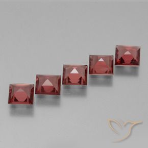 Rhodolite Garnet Gemstones in 5 x 5 mm (calibrated) Size for Sale, Rhodolite Garnet Stones in Merlot Red Color