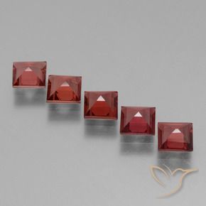 Rhodolite Garnet Gemstones in 4.6 x 4.6 mm Size for Sale, Rhodolite Garnet Stones in Merlot Red Color