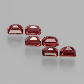 Rhodolite Garnet Gemstones in 4.4 x 3.3 mm Size for Sale, Rhodolite Garnet Stones in Pinkish Rose Color