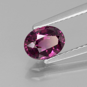 1.00 ct Pink Rhodolite Garnet Stone, Natural Rhodolite Garnet in Oval Facet Shape for Sale