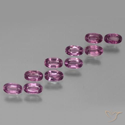 Granato rodolite a taglio ovale da 3,34 ct, 5,2 x 3,1 mm dalla Tanzania, Photo A