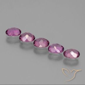 Rhodolite Garnet Gemstones in 5.6 x 4.5 mm Size for Sale, Rhodolite Garnet Stones in Reddish Purple Color