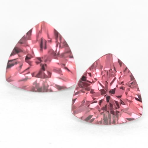 Light Red Родолит Гранат Камень - 0.6ct Огранка Триллион Фасетная (ID: 554303)