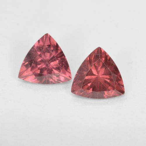 Medium Red Родолит Гранат Камень - 0.5ct Огранка Триллион Фасетная (ID: 560411)