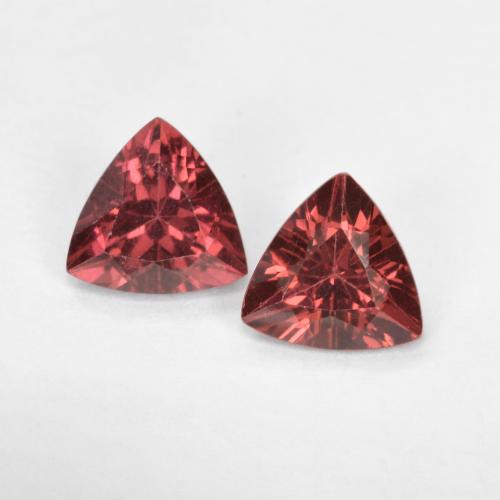 Deep Red Rhodolite Garnet Gem - 0.5ct Trillion Facet (ID: 560413)