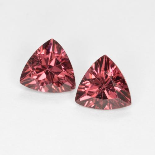 Deep Red Rhodolite Garnet Gem - 0.5ct Trillion Facet (ID: 560418)