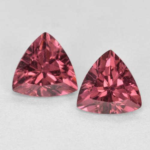 Medium Red Родолит Гранат Камень - 0.5ct Огранка Триллион Фасетная (ID: 562662)