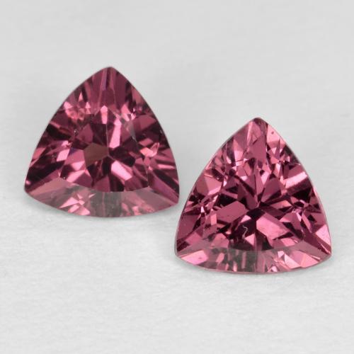 Magenta-Pink Rhodolite Garnet Gem - 0.5ct Trillion Facet (ID: 570942)