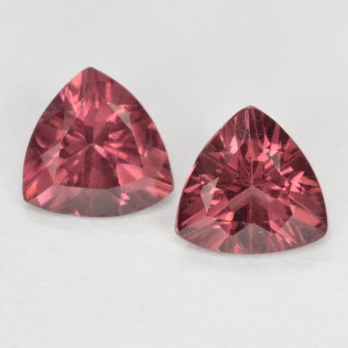 Merlot Red Rhodolit-Granat Edelstein - 0.4ct Trillantschliff (ID: 570944)