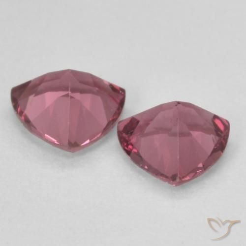 Rhodolite Garnet Gemstones in 5.2 x 5.2 mm Size for Sale, Rhodolite Garnet Stones in Light Merlot Red Color