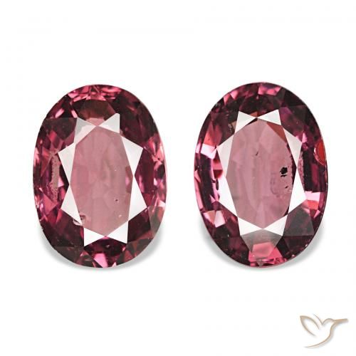 1.88ctw Deep Magenta Rhodolite Garnet, Oval, VS