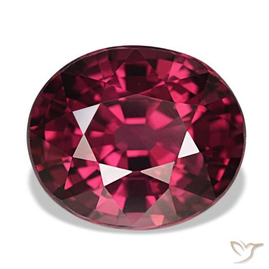 5.27ct Red Rhodolite Garnet, Oval, VVS