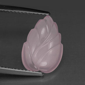 4.13 ct Pink Rose Quartz Gemstone, Rose Quartz Gem in Flower-Cut Shape for Sale.