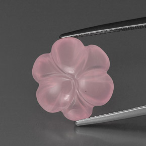 9.18 ct Pink Rose Quartz Gemstone, Rose Quartz Gem in Flower-Cut Shape for Sale.