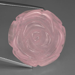 71.47 ct Pink Rose Quartz Gemstone, Rose Quartz Gem in Carved Rose Shape for Sale.