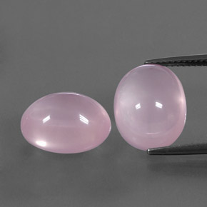 15.57 ct Pink Rose Quartz Gemstone, Rose Quartz Gem in Oval Cabochon Shape for Sale.