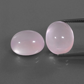 17.40 ct Pink Rose Quartz Gemstone, Rose Quartz Gem in Oval Cabochon Shape for Sale.