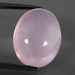 17.50 ct Pink Rose Quartz Gemstone, Rose Quartz Gem in Oval Cabochon Shape for Sale.