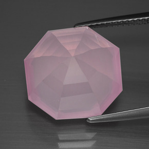 Rose Quartz Gemstone in 14.7 x 14.4 mm Size for Sale, Rose Quartz Stone in Bubblegum Pink Color